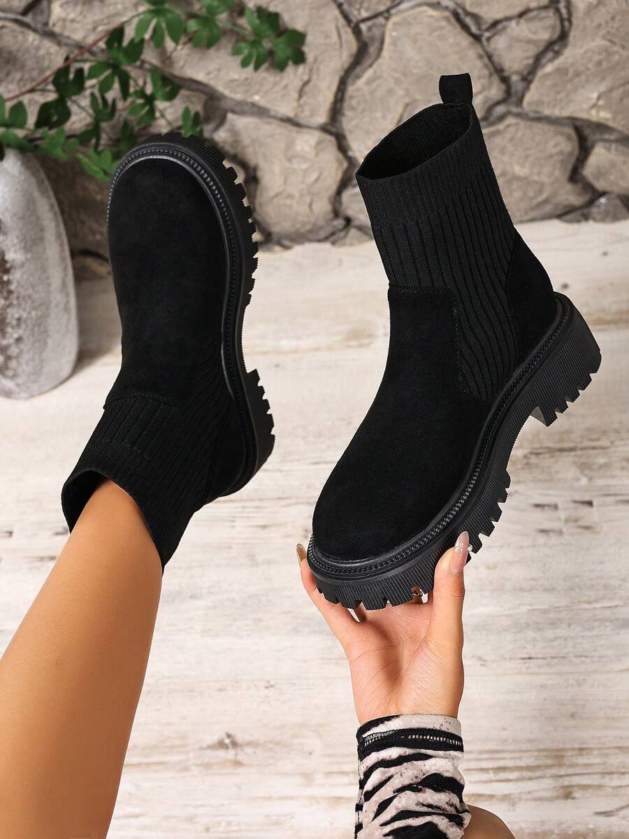 Women's Lace Up Combat Boots Ankle Boots with Side Zipper - Black 3